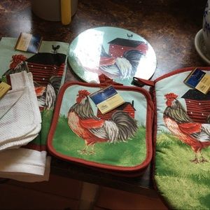 Chicken / Rooster Kitchen Set - Towel, Trivet +++